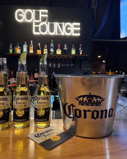Seau de bières au bar du Golf Lounge